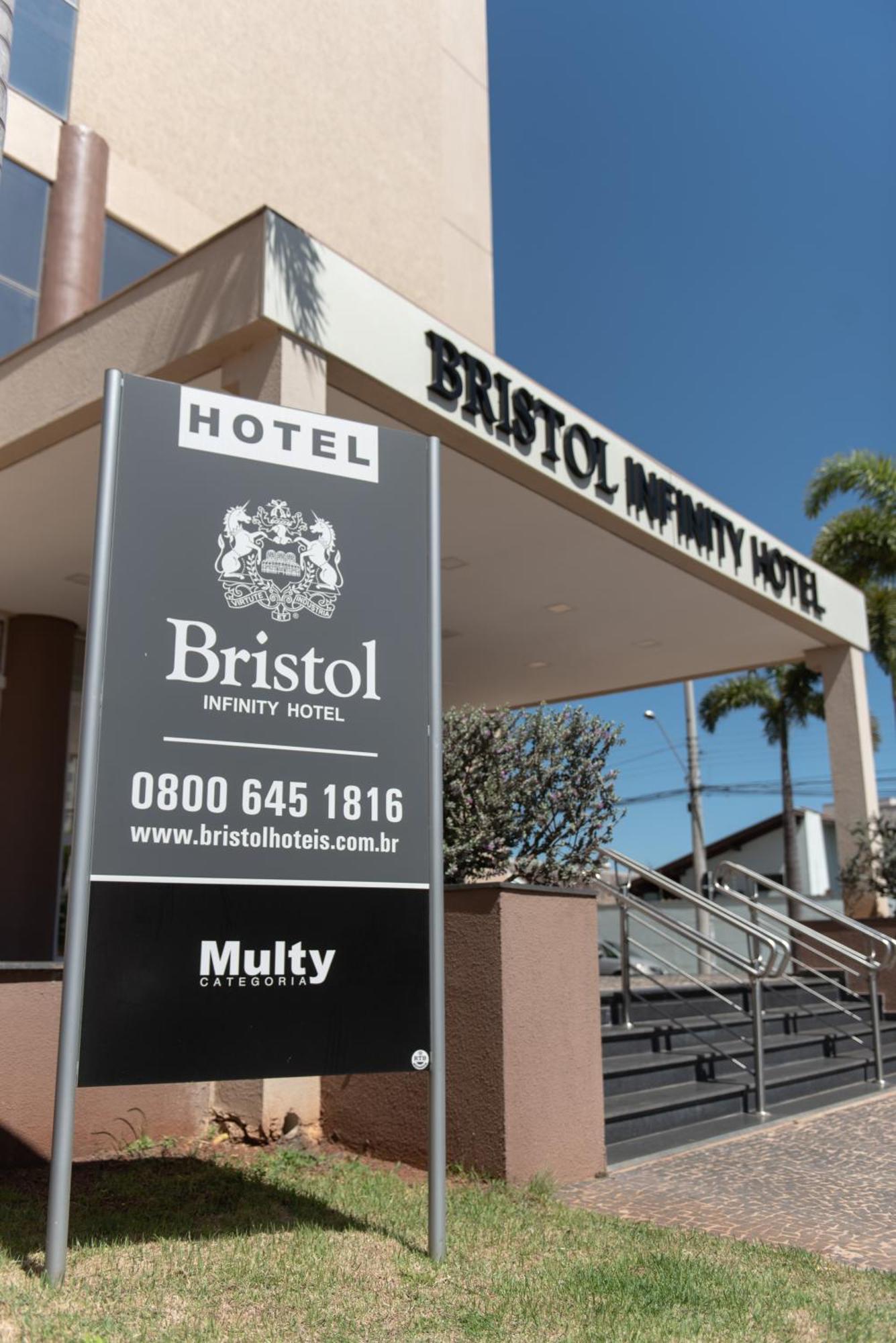 Hotel Bristol Infinity Rio Claro Exteriér fotografie